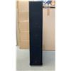 Image 1 : KLIPSCH 620-F TOWER SPEAKER STORE DEMO MISSING CONE COVERS - RETAIL $649