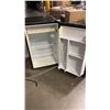 Image 3 : STAINLESS GE MINI FRIDGE - TESTED WORKING