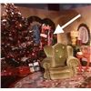 Image 8 : How the Grinch Stole Christmas – Holiday Decorating Ladder – H2-11