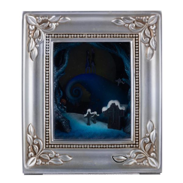 A "Jack and Sally Embrace" Gallery of Light.