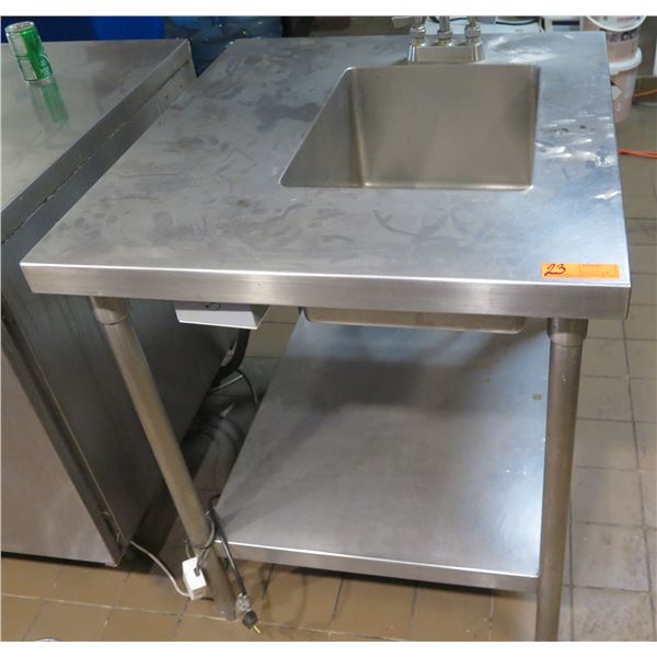 Metal Sink w/ Undershelf 30"x33"x36"H