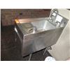Image 2 : Glastender DHSB-12 Deluxe Underbar Hand Sink