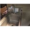 Image 3 : Glastender DHSB-12 Deluxe Underbar Hand Sink