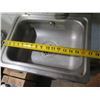 Image 8 : Advance Tabco Wall-Mount Sink w/ Attached Paper Towel & Soap Dispenser