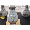 Image 5 : POLYCHROME CHINESE EXPORT PORCELAIN VASE