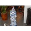 Image 5 : CHINESE BLUE & WHITE PORCELAIN 3-DIMENTIONAL TEMPLE GUARDIAN STATUE (48")