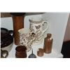 Image 2 : COLLECTION OF VINTAGE STONEWARE, GLASS BOTTLES, CERAMICS, PITCHERS & OIL CAN (13 PCS)
