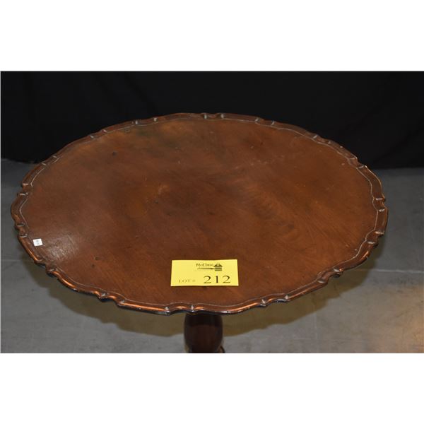 ENGLISH MAHOGANY FOLDING TEA TABLE