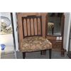 Image 2 : ANTIQUE UPHOLSTERED SIDE CHAIR