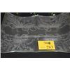 Image 1 : GLASS SERVING TRAYS (2 PCS)