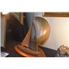 Image 2 : VINTAGE WOOD & METAL SAIL BOAT SCULPTURE