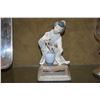 Image 2 : LLADRO PORCELAIN FIGURINE, "JAPANESE GEISHA FLOWER ARRANGER"