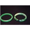 Image 2 : GREEN GLASS & MOTTLED GREEN JADE BANGLES (2 PCS)