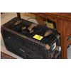 Image 1 : VINTAGE TRUNK