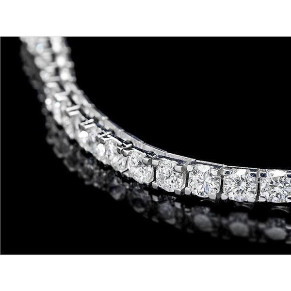 18K White Gold Diamond Bracelet 8.00ct