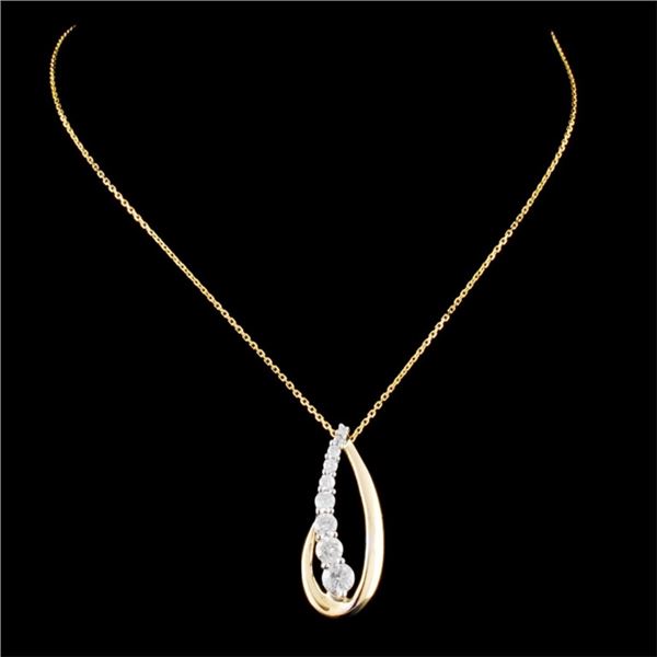 0.58ctw Diamond Pendant in 14K Gold