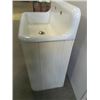 Image 5 : Build In Cast iron Sink with Wooden Cupboard