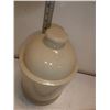 Image 3 : Medalta Stone Chicken Waterer
