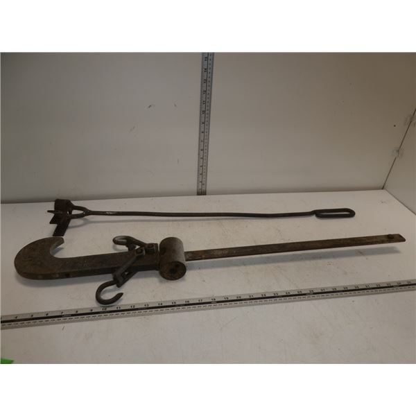 100 lbs Beam Scale, 1 Branding Iron and 1