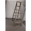 Image 2 : Antique Wooden Ladder