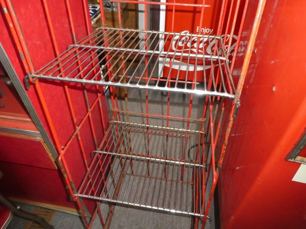 Metal Wire Coke Racks Coca Cola Display Rack with Metal Sign