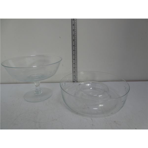 Vintage Glass Footed Bowl and Chips and Dip