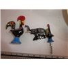 Image 2 : Chicken shaped corkscrew, cream and sugar servers