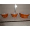 Image 1 : 3 Pyrex Orange Grain mixing  bowls