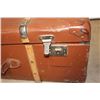 Image 2 : Large Vintage Suitcase