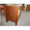 Image 6 : Antique Showcase