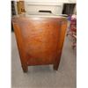 Image 7 : Antique Showcase