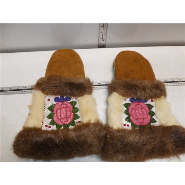 Pair of First Nation Beaded Gloves