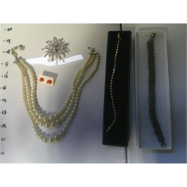 Vintage Jewelry Necklace, Brooch and Bracelets