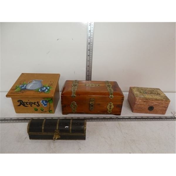 3 vintage jewelry boxes,