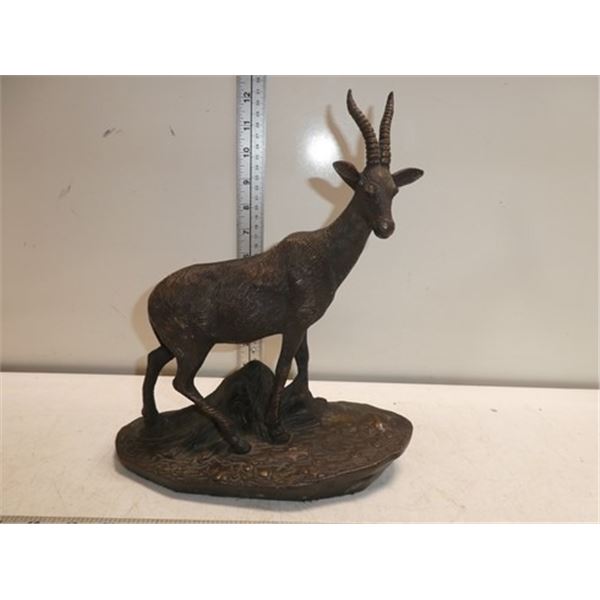 Metal Freestanding Mountian Goat Statue