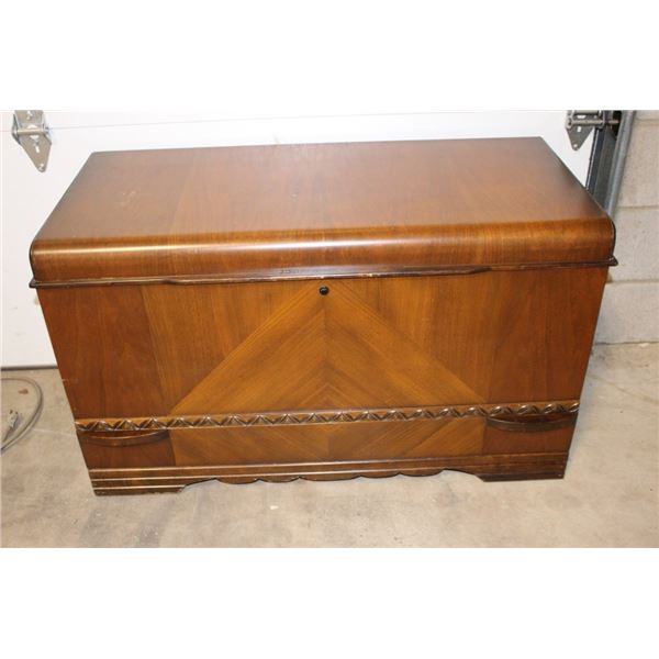 The Guardian Vintage Cedar Chest with Drawer