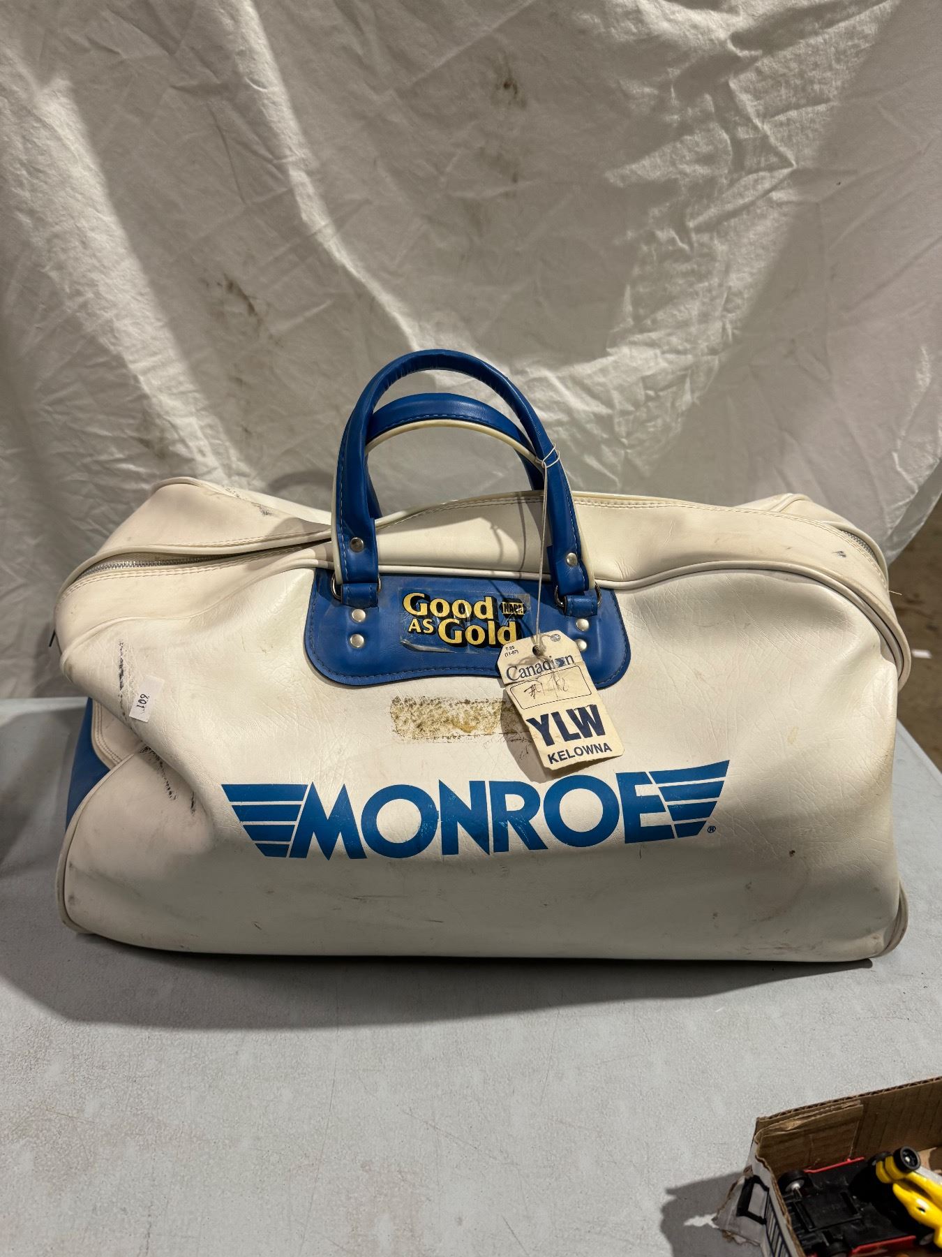 Monroe Flower Bag| Ivory