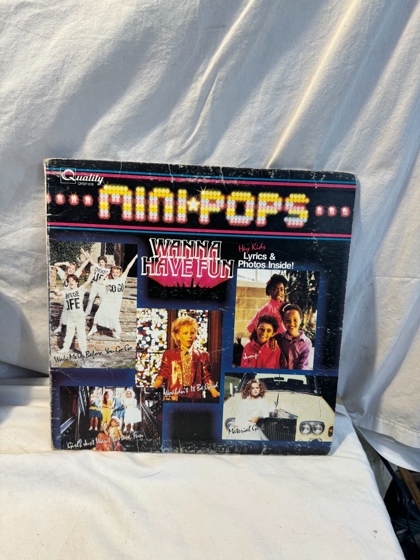 Mini Pops record