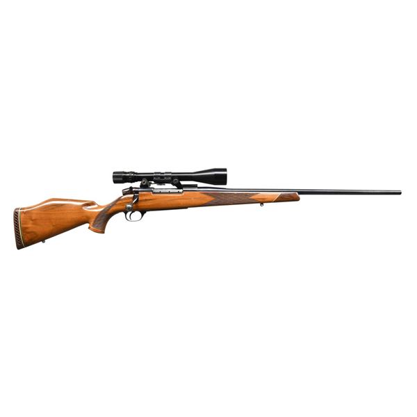 WEATHERBY MKV BOLT ACTION RIFLE.
