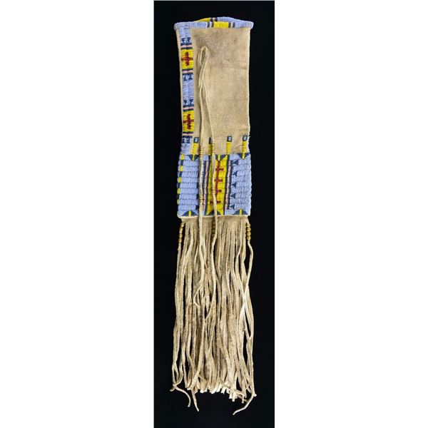 FINE DECORATIVE AMERICAN INDIAN PIPE BAG.