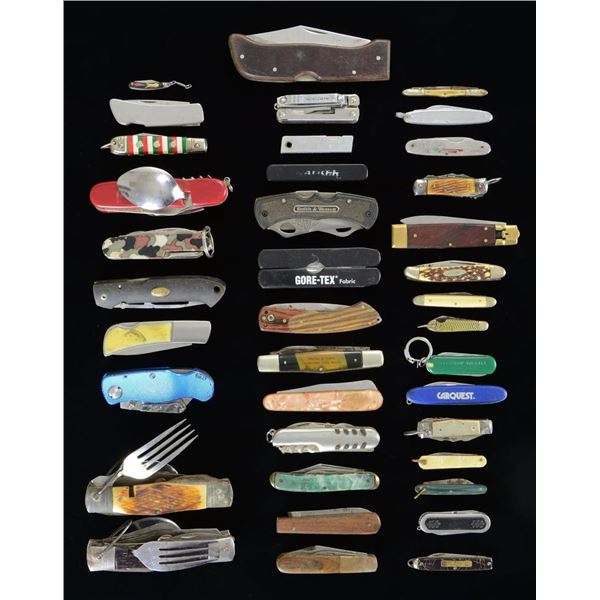 GROUPING OF ASSORTED POCKET KNIVES.