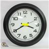 Image 1 : LARGE BLACK CLOCK