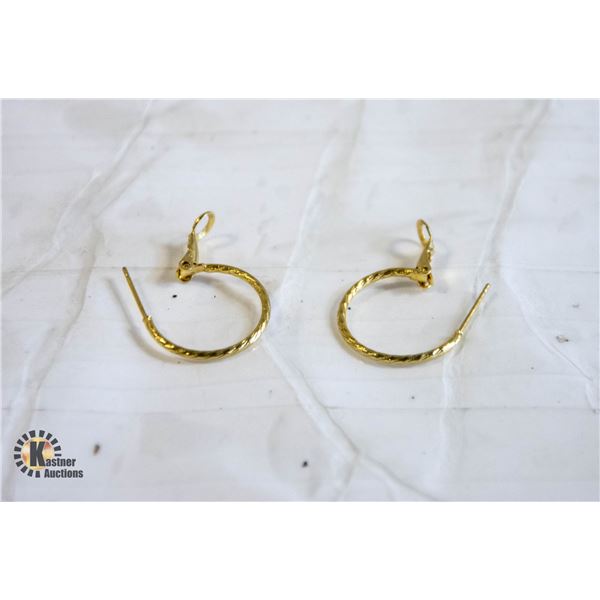 PAIR OF GOLD PLATED EARRINGS