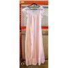 Image 1 : VTG. LARGE PINK NIGHTGOWN MADE IN POLAND