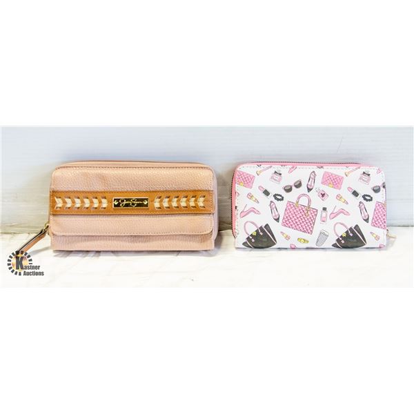 JESSICA SIMPSON TAUPE WALLET &