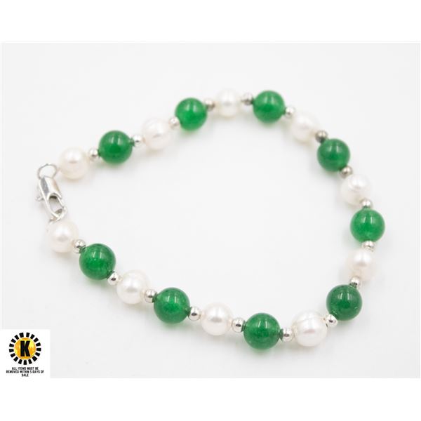 #313- FRESH WATER PEARL , GREEN EMRALD   BRACELET