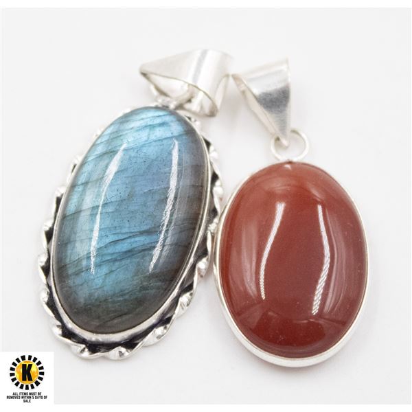 #371-NATURAL LABRADORITE , CAMELIAN  PENDANT