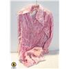Image 1 : VTG. 38 INCH BUST PINK VELVET 2 PIECE SKIRT