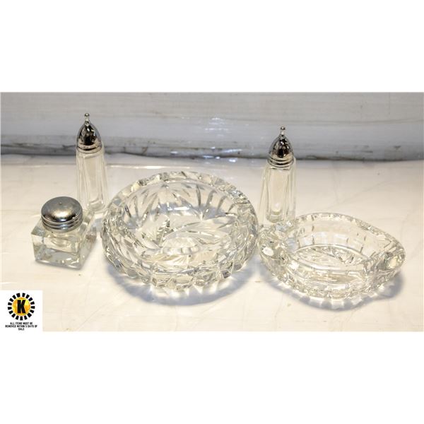 2 PINWHEEL CRYSTAL ASTRAYS, CRYSTAL S&P