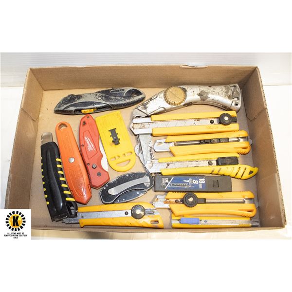 FLAT OF EXACTO KNIVES AND OTHER KNIVES